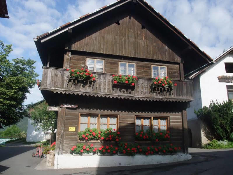 Вилла Gutzingerhof Бад Кляйнкирххайм Экстерьер фото